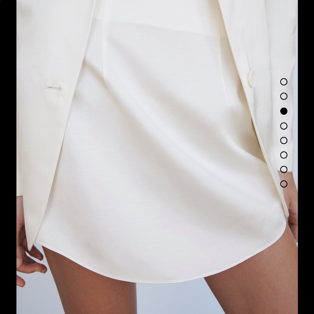 High waisted satin effect short skirt. Tags still on. Limited edition